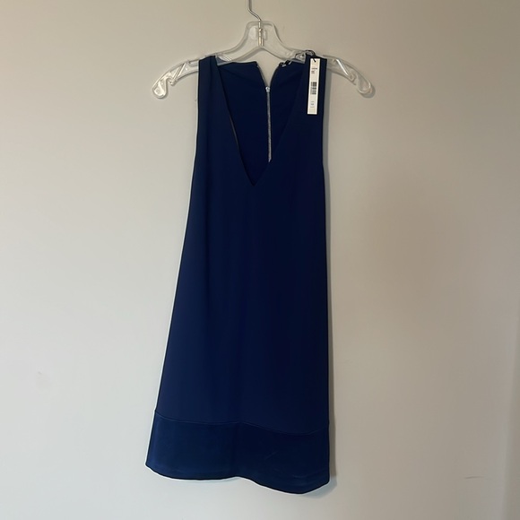 Revolve- Alice + Olivia Daralee Trapeze dress XS - Picture 3 of 8